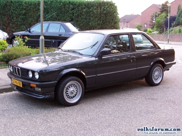 Hoiik heb op mijn bmw e30 bbs rs 001 velgen zittenmaar ik ben een deel van 