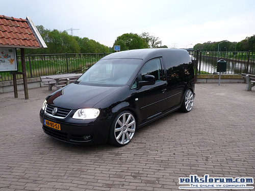 mist Lokken Namens Volksforum.com - Caddy 3 met Touran facelift neus??