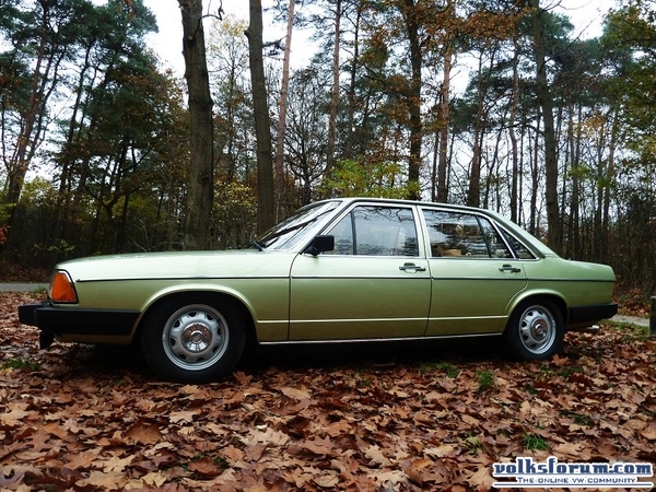 Audi 100 GL 5E