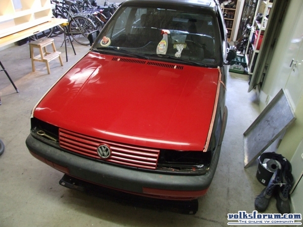 Uni rood motorkapje polo 2f