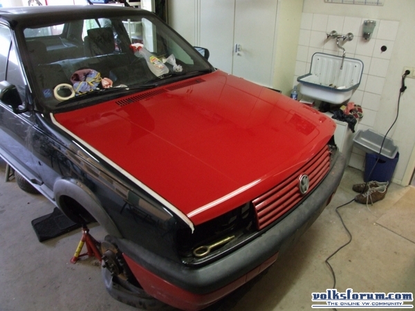 Uni rood motorkapje polo 2f