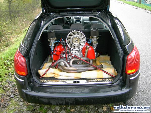 3,4 liter 8 cilinder...