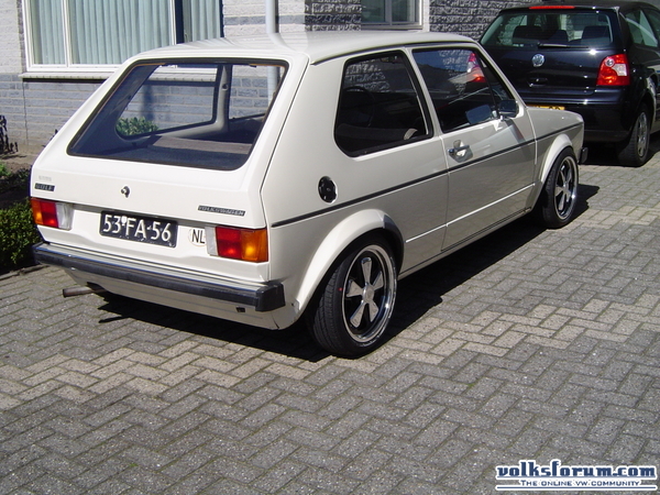 GOLF 75