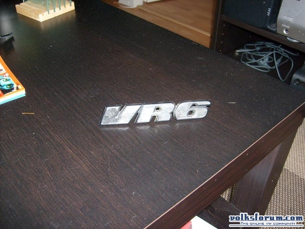 logos