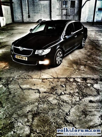 Skoda_SuperbII