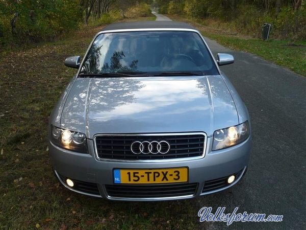 Audi A4 cabrio 2.5 TDI V6 (2005)