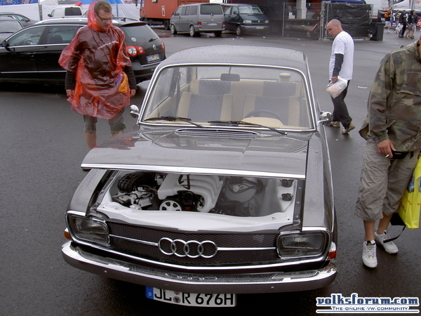 AUDI 60