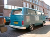 iets lager achter