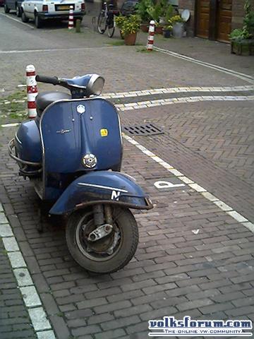 Vespa rally 200