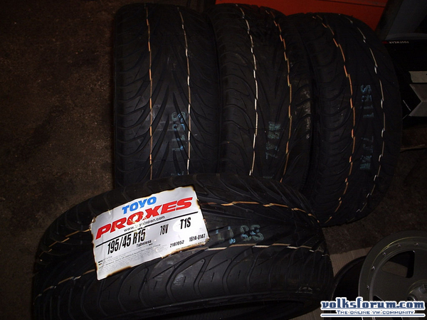 Toyo Proxes 195/45 R15