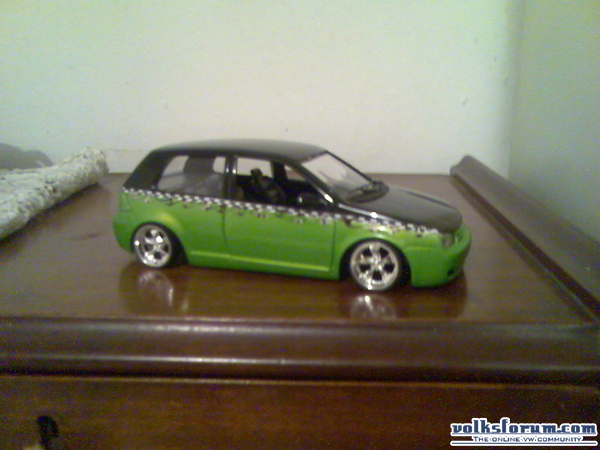 VWGOLF 4 MODEL 