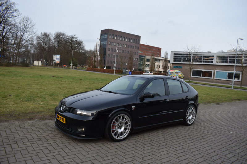 Leon 1m cupra R 