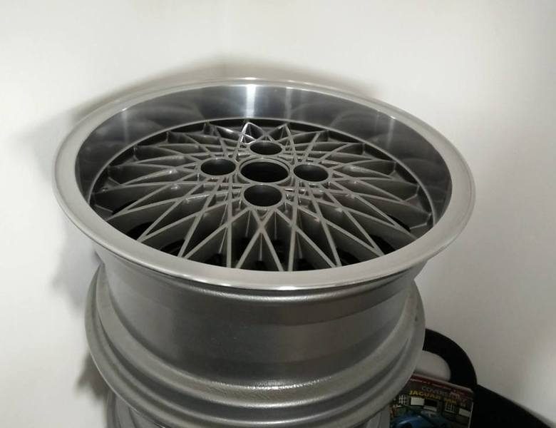 RH 15x7J ET 25