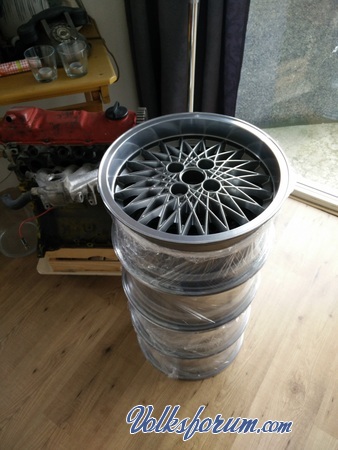 RH wheels 15x7 ET25
