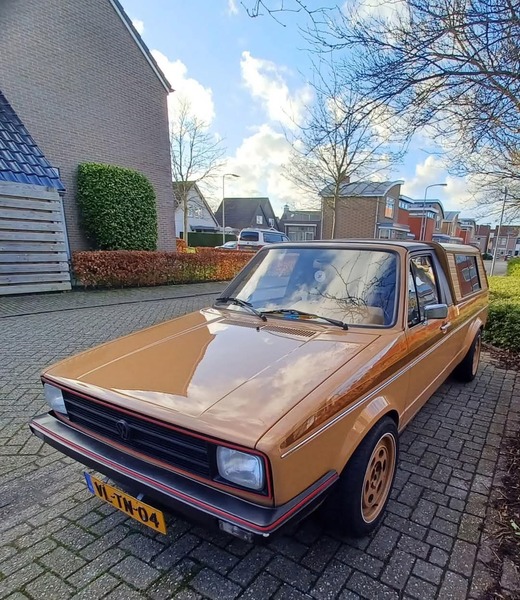 Caddy 14D 1989