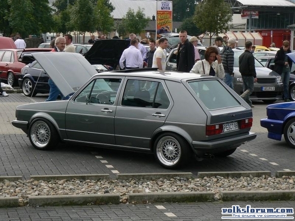 grey_874508